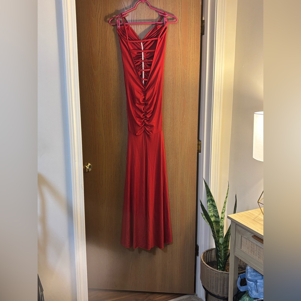 Chic Scarlet High-Low Dress - Picture 2 of 4
